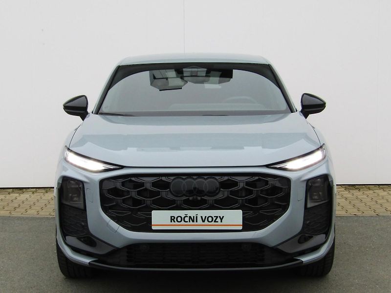 Audi Q3 2,0 TDI 110 kW - fotka 4 z 30