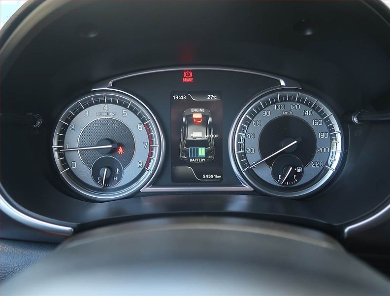 Suzuki Vitara (2023) Premium 1.4 BoosterJet - fotka 11 z 20