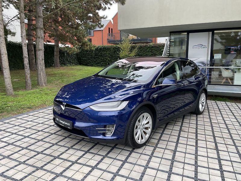 Tesla Model X 90D, AWD, tažné zařízení - fotografie inzerátu