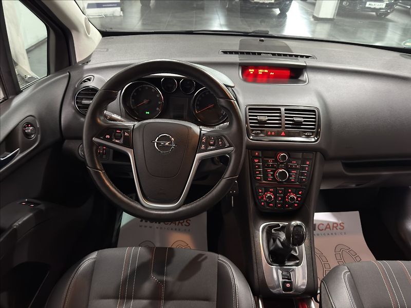 Opel Meriva 1,4   TURBO EDICE 150 FLEXFIX - fotka 22 z 39