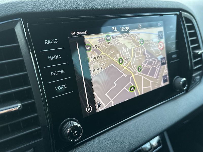 Škoda Karoq (2025) 2.0 TDI 4x4 DSG Sportline - fotka 11 z 33