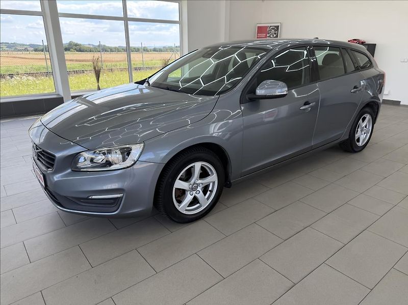 Volvo V60 2,0 D, Automat, pouze 93tkm - fotka 1 z 29