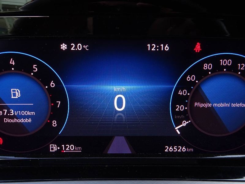 Volkswagen Golf (2023) 1,5TSi/ 96kW Life - fotka 23 z 29