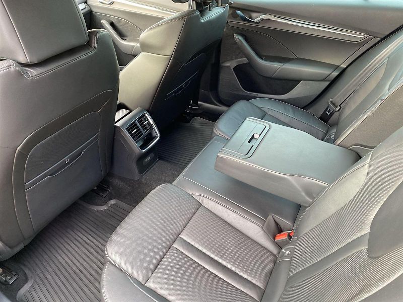 Škoda Octavia (2020) Combi 2.0 TDI DSG Style + - fotka 7 z 37