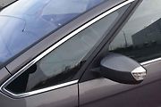 Nepraktický detail: blinkr až na samém konci zrcátka