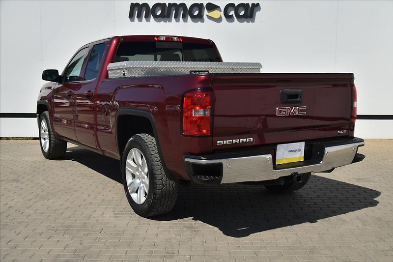 GMC Sierra Z71 4.3 V6 212kW 4x4 TAŽNÉ - fotka 5 z 25