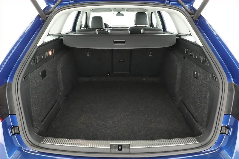 Škoda Superb (2017) 2.0 TDI, Automat, Kůže, Navi - fotka 19 z 21