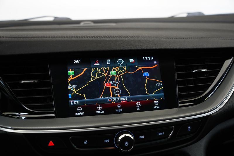 Opel Insignia - fotka 20 z 23