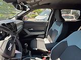 Dacia Duster (2025) extreme mild hybrid 140 - náhled 11