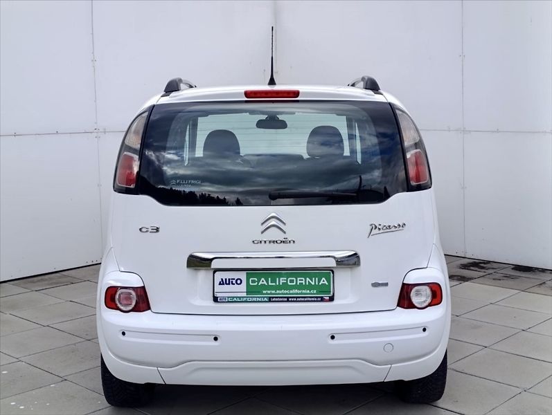 Citroën C3 Picasso 1,6 HDi REZERVOVANO Automat .A - fotka 7 z 33