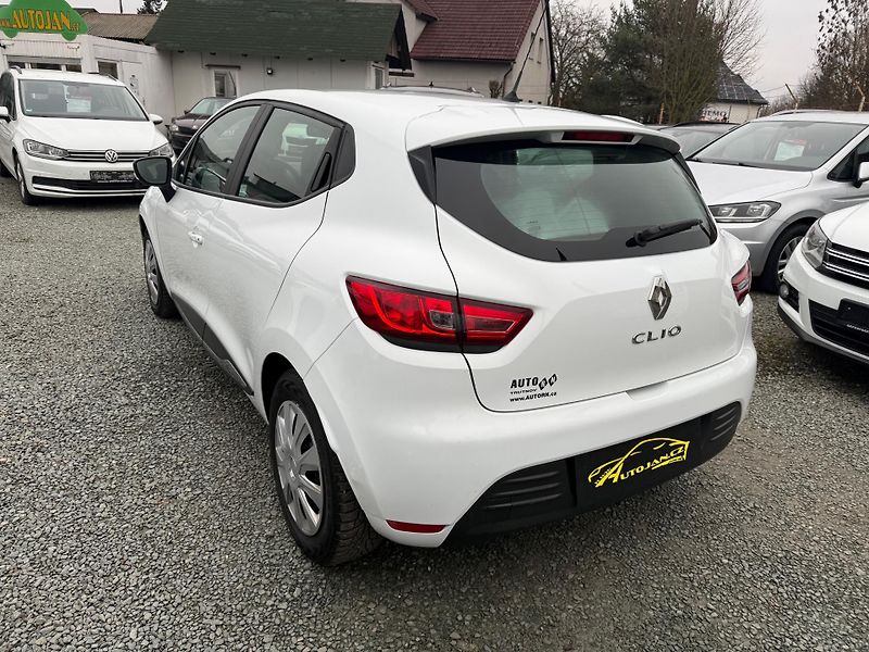 Renault Clio 0.9 TCe Generation - fotka 4 z 13