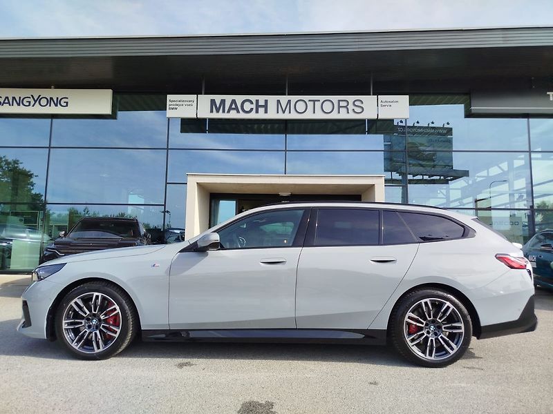 BMW Řada 5 540d xDrive Touring Nezávislé - fotka 7 z 28