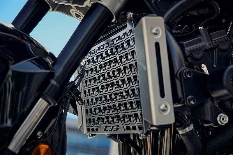 Honda CB1000F bude v nabídce značky jediným čtyřválcovým litrem, který nemá sportovní zaměření.
