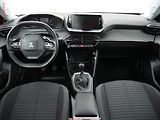 Peugeot 2008 (2021) 1.2PT, ČR, Active - náhled 8