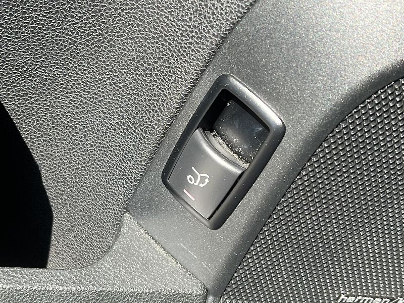 Mercedes-Benz Třídy R (2007) 320 CDi 165kW - fotka 33 z 43