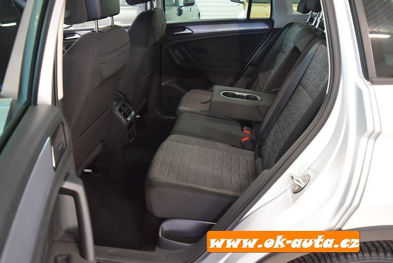 Volkswagen Tiguan 2.0 TDI DSG 110 kW 2021-DPH - fotka 14 z 53