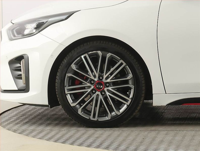 Kia Pro_Ceed (2019) GT 1.6 T-GDI, Automat - fotka 15 z 27