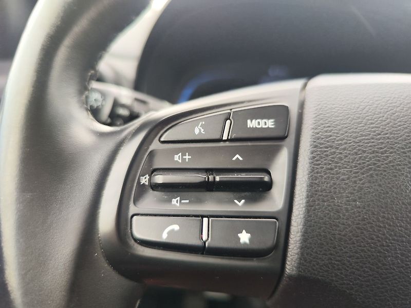Hyundai i10 1.0i/49kW Comfort Club - fotka 17 z 24