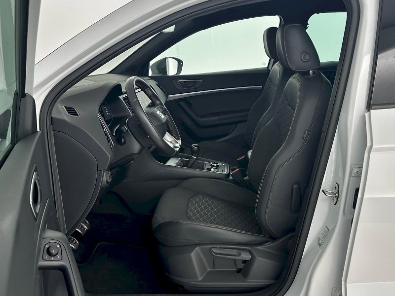 Seat Ateca (2023) FR 2.0 TDI 110kW - fotka 7 z 31