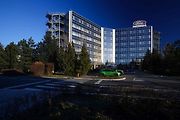 Továrnu postavili kdysi rumunský vláda společně s francouzským Citroënem. Tato administrativní budova je však nová