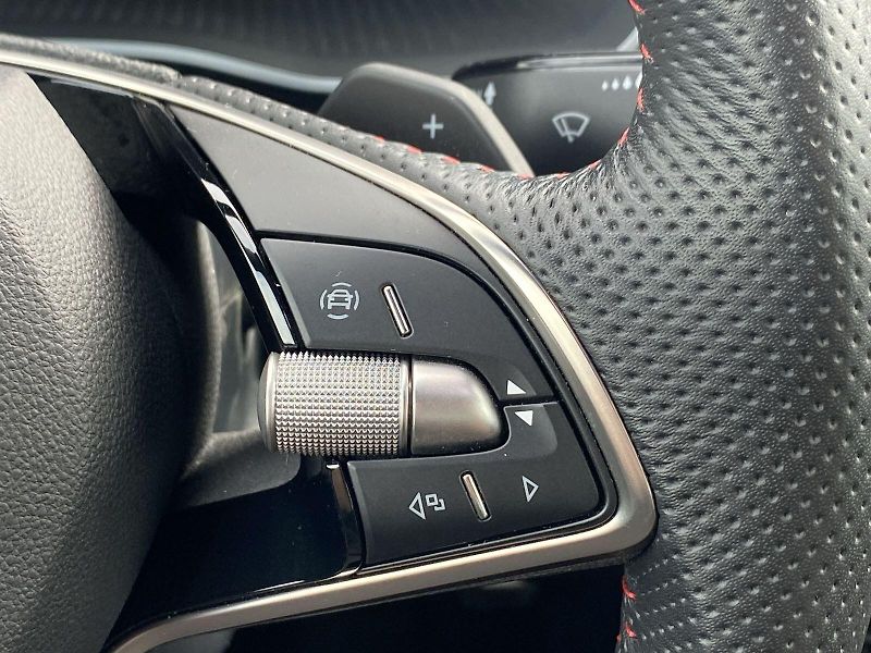 Škoda Octavia (2025) 2.0 TSI DSG RS - fotka 26 z 39