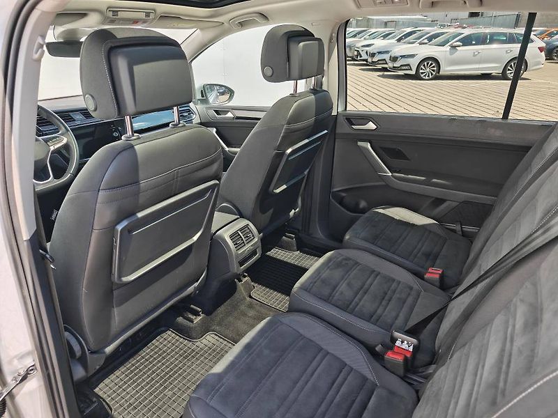 Volkswagen Touran Maraton Edition 7DSG 1,5TSI - fotka 8 z 26