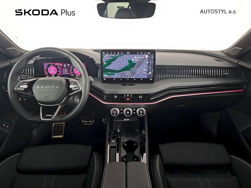 Škoda Superb (2025) 1.5PHEV 205k SPORTLINE - fotka 5 z 34