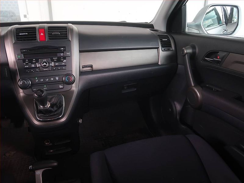 Honda CR-V (2011) 2.2 i-DTEC, 4X4 - fotka 8 z 16