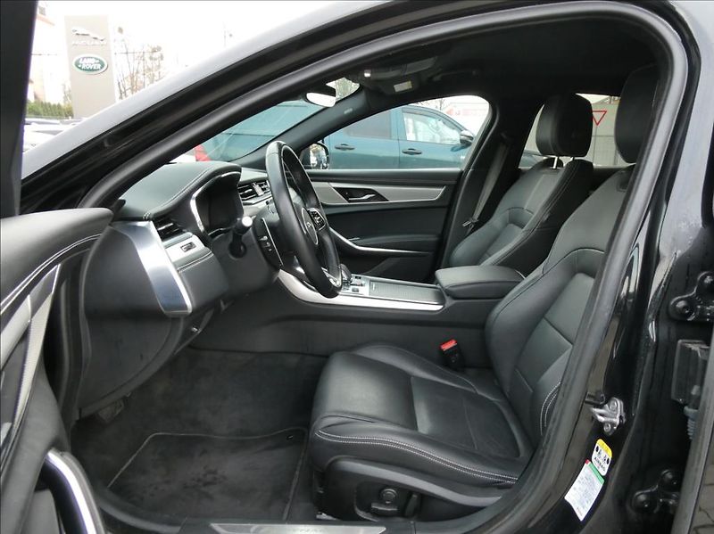 Jaguar XF 2,0 D200 R-Dynamic S,1M,ČR,DPH - fotka 12 z 36
