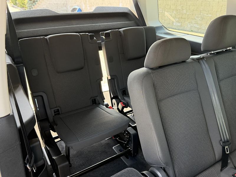 Volkswagen Caddy MAXI 2,0TDi 4x4 7 míst  - fotka 16 z 17