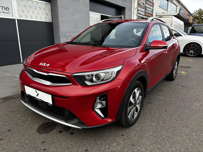 Kia Stonic (2023)  Exclusive 1.0 T-GDI - fotka 6 z 13