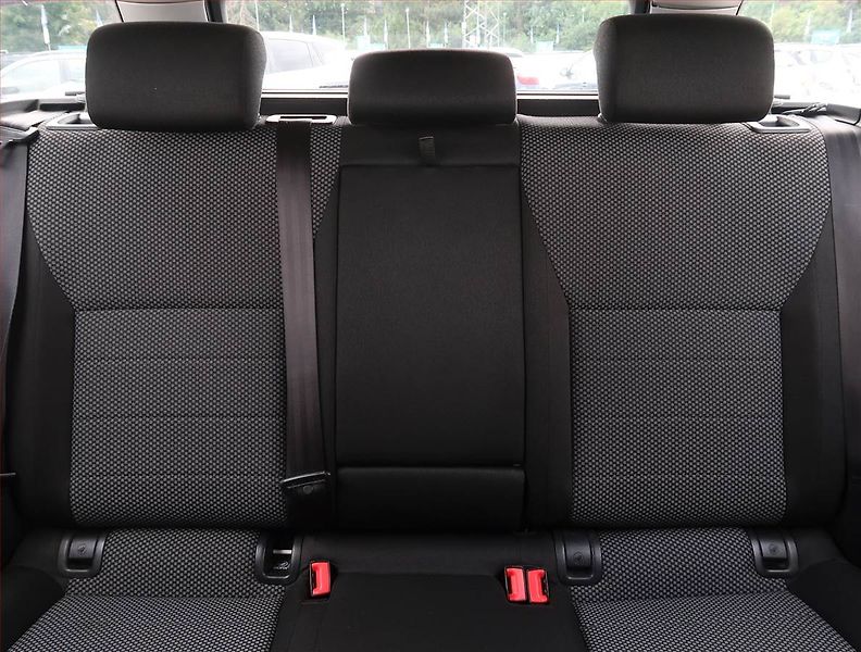 Škoda Octavia (2015) Ambition 1.6 TDI 4x4, 4X4 - fotka 10 z 18