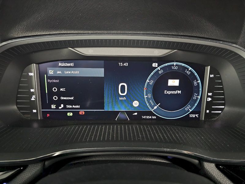 Škoda Octavia (2023) 2.0TDi 4x4 DSG SPORTLINE - fotka 17 z 28