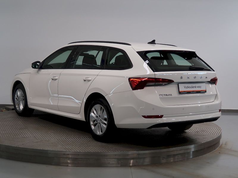 Škoda Octavia (2024) AMBITION 1.5TSI 110KW - fotka 7 z 36