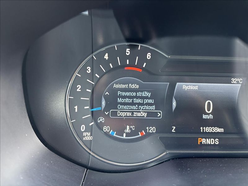 Ford S-MAX 2,0 EcoBlue Titanium AWD AUT - fotka 50 z 51