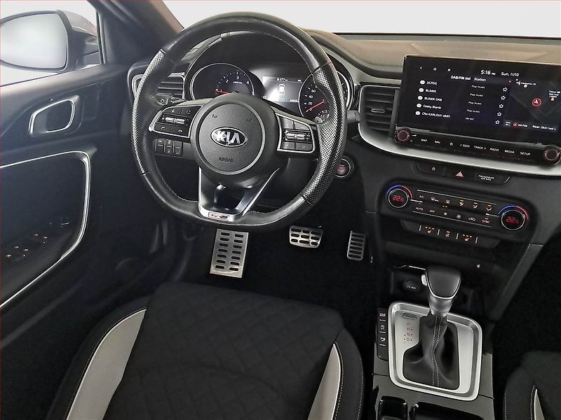 Kia Ceed (2021) GT Line 1.6 CRDi MHEV, Automat - fotka 7 z 16