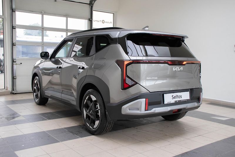 Kia Seltos 1,6 T-GDi GPF 4x2 7DCT EXCLUSI - fotka 6 z 16