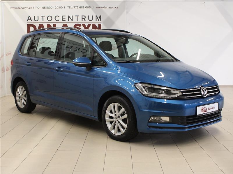 Volkswagen Touran 2,0 TDI 110KW LED 1.majitel - fotka 3 z 30