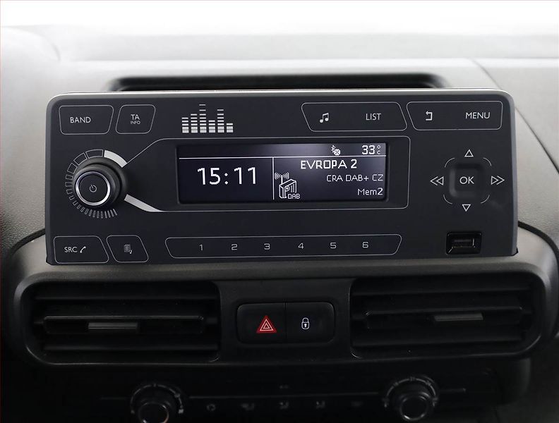 Citroën Berlingo (2023) Maxi Live Pack 1.2 PureTech - fotka 13 z 16
