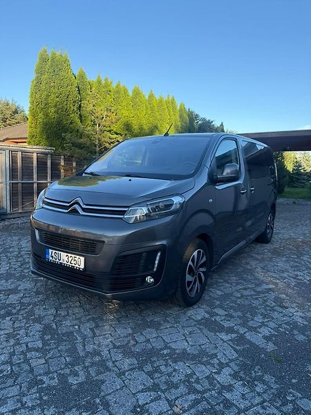 Citroën SpaceTourer (2019) Citroën SpaceTourer 2.0 BlueHD - fotka 16 z 16