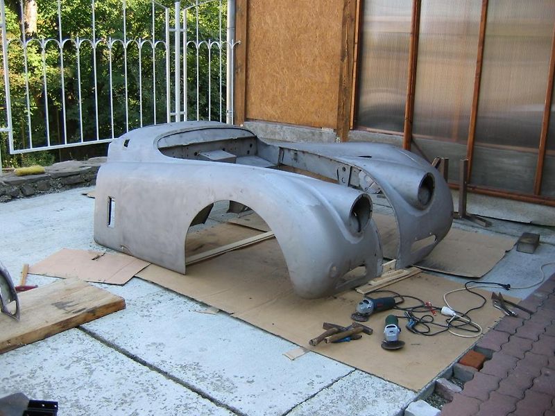 Jaguar XK (1954) 140 OTS - fotka 9 z 11