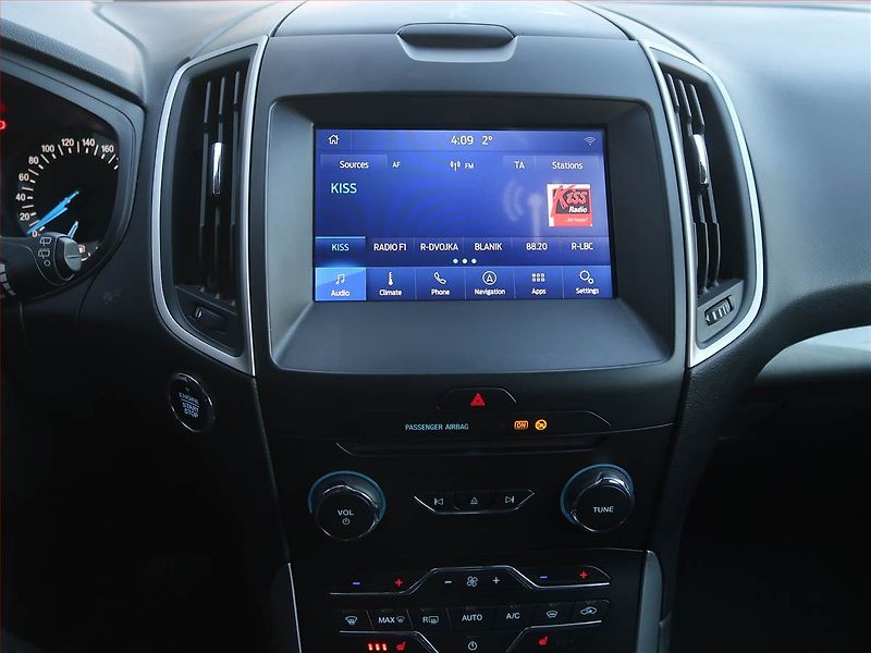 Ford S-MAX (2020) Titanium 2.0 EcoBlue, Automat - fotka 12 z 20