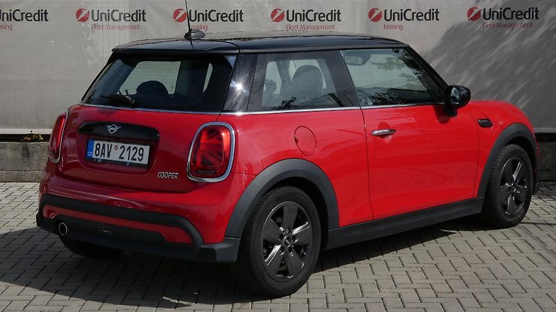 Mini Cooper 1.5T  5dv - fotka 3 z 22
