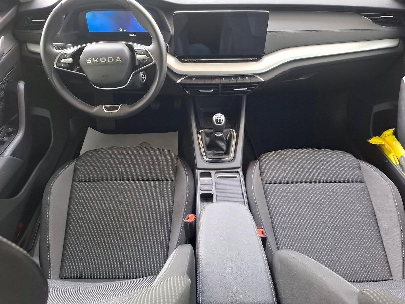 Škoda Octavia (2025) SELECTION TD 85/2.0 M6F - fotka 13 z 28