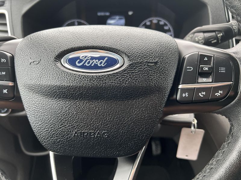 Ford Tourneo Custom 2.0TDCi TITANIUM 8MÍST ČR DPH - fotka 18 z 44