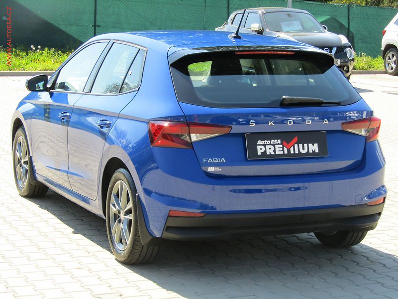 Škoda Fabia (2023) 1.0TSi, ČR, servis.kniha, AC - fotka 4 z 18