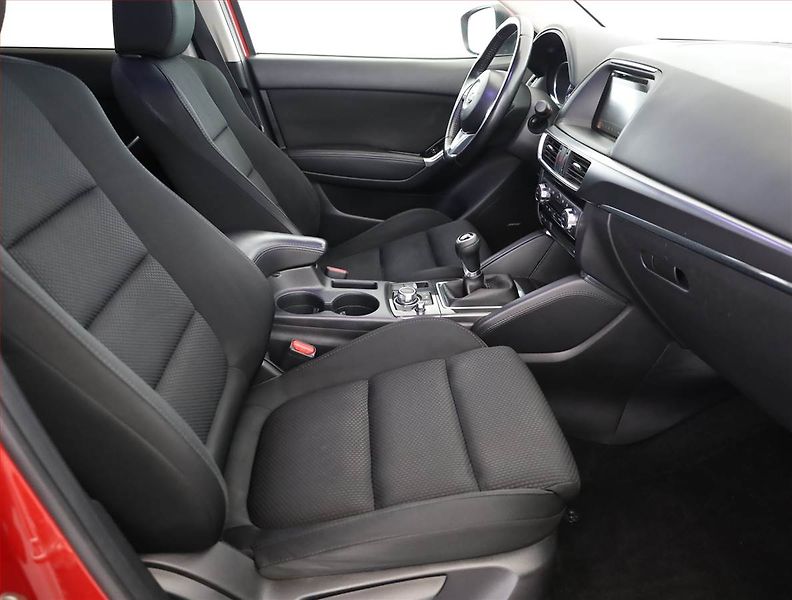 Mazda CX-5 (2016) 2.0 Skyactiv-G, 4X4 - fotka 7 z 19