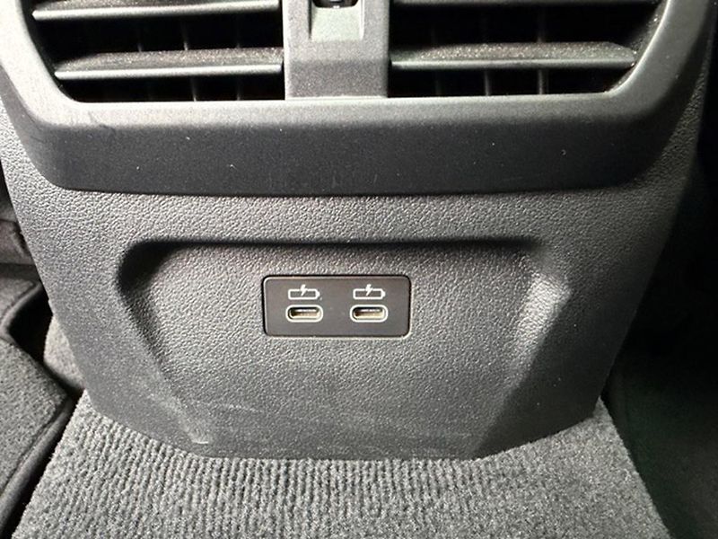 BMW Řada 1 120d xDrive,HEAD-UP,M-PAKET - fotka 24 z 48