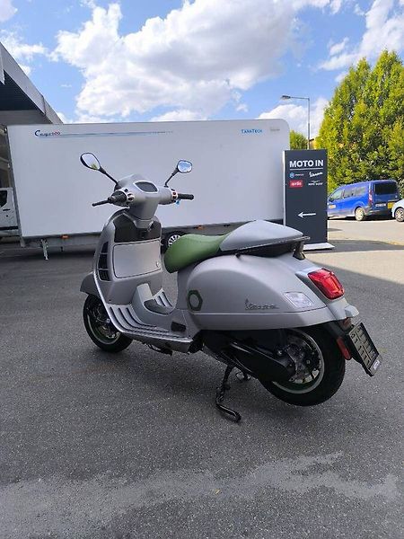 Vespa (2026) GTS 310 Ottantesimo - fotka 5 z 13