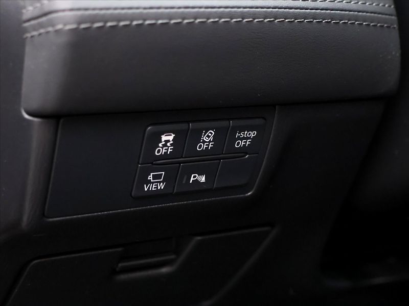 Mazda 6 2,5 143kW Skyactive Revolution - fotka 16 z 44